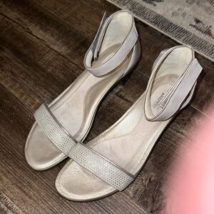 Noat dressy shoe size 41 (us 10)